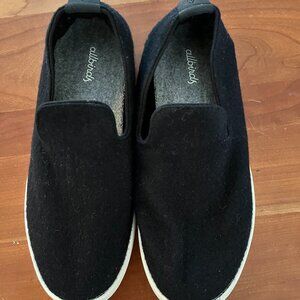 Women’s Allbirds Wool Loungers slip on shoes - black with cream sole size 8